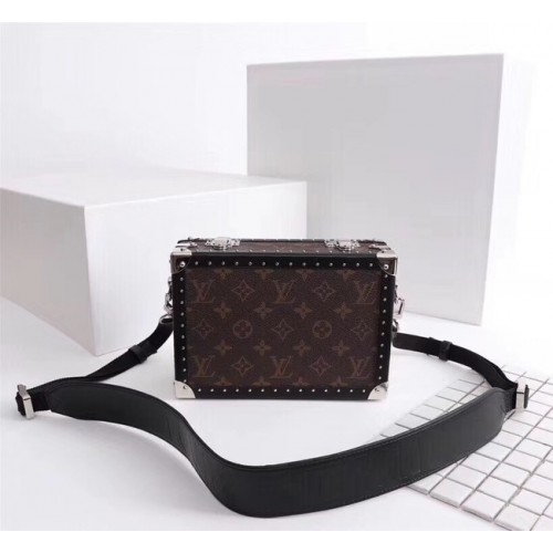 Lona Monogram de Louis Vuitton PETITE MALLE M20101