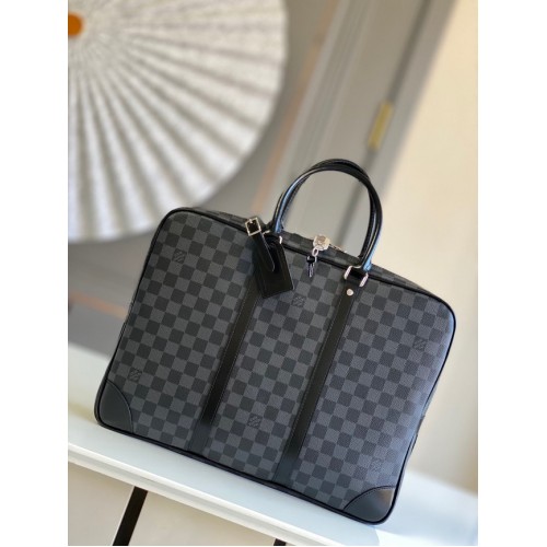 Louis Vuitton Monogram Canvas Porte-Documents Voyage M40225 negro
