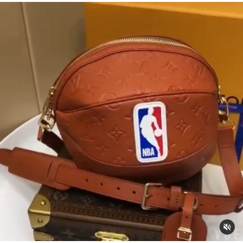 Louis Vuitton NBA Ball in Basket Bandolera M57974 Marrón
