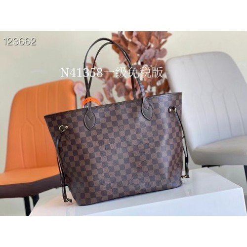 Louis Vuitton NUNCA COMPLETA MM M41358