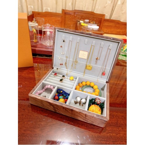 Louis Vuitton NICE JOYERÍA M44186