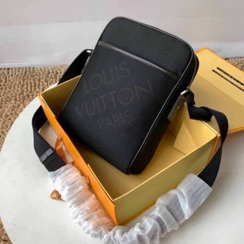 Bolso de hombro Louis Vuitton Original M93223 negro