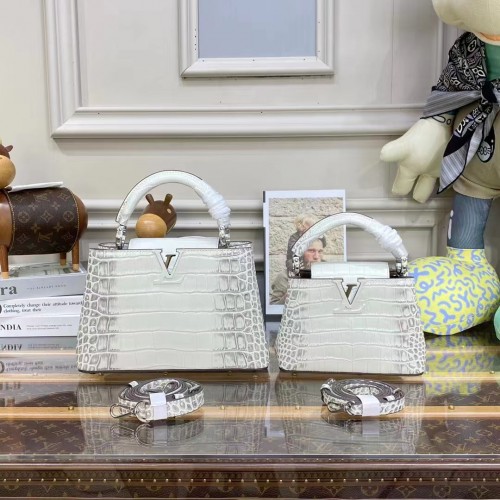 Louis Vuitton piel cocodrilo CAPUCINES BB M48865 Blanco&Gris