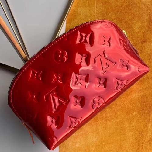 Louis vuitton Monogram Vernis Leather COSMETIC POUCH M90172 Borgoña