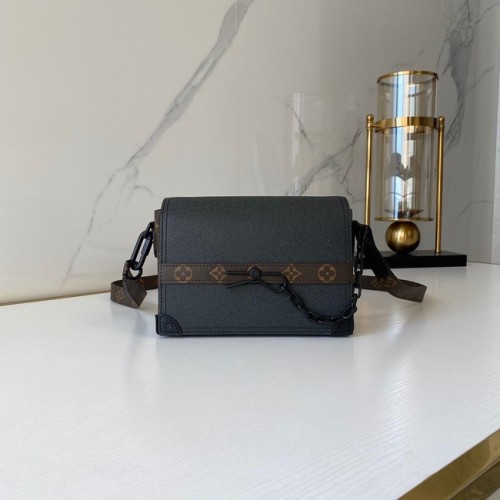 Louis vuitton cuero original niño M30718 negro