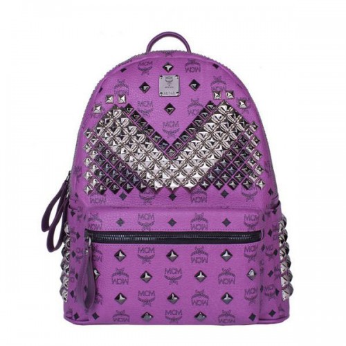 MCM Mochila mediana con tachuelas frontales Stark MC4237 Púrpura