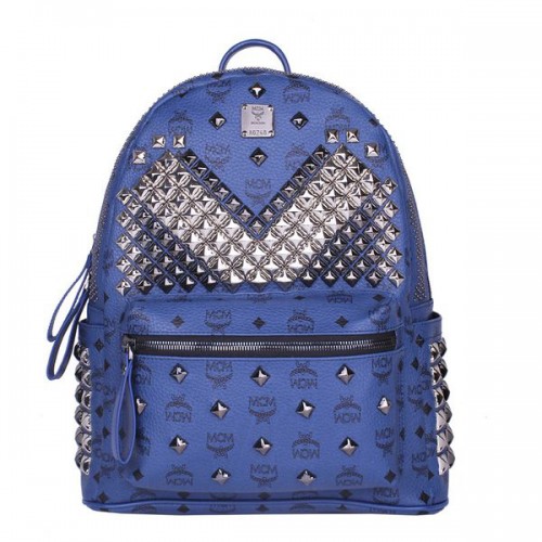 MCM Mochila mediana con tachuelas delanteras Stark MC4237 Royal