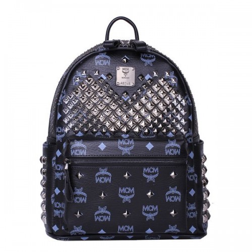 MCM Mochila pequeña con tachuelas frontales Stark MC4237S Negro