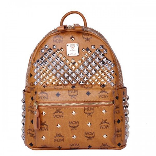 MCM Mochila pequeña con tachuelas delanteras Stark MC4237S Trigo