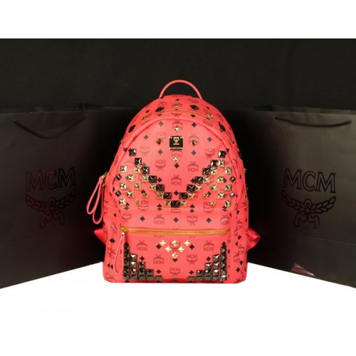 MCM Mochila Stark Jumbo en Piel de Becerro 8100 Rojo Claro