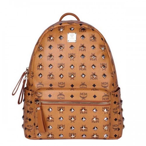 MCM Stark Mochila mediana con tachuelas MC2089 Trigo
