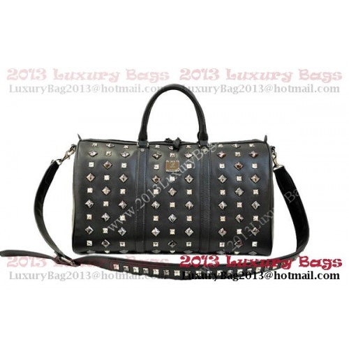 Bolso Boston mediano Stark Weekender de MCM en piel de becerro negra