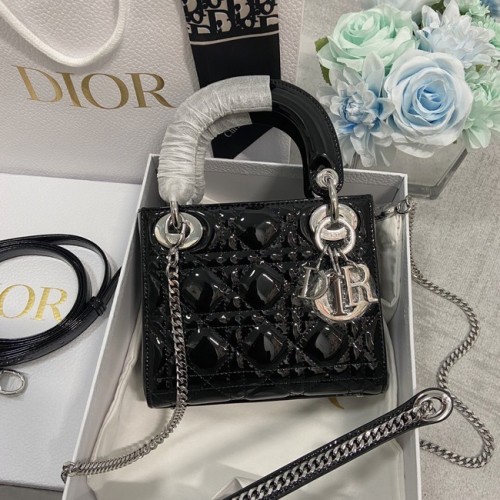 BOLSO MINI LADY DIOR Piel de becerro Cannage charol M0566OW negro y plata