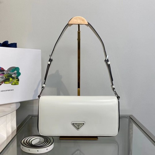 Prada Bolso Prada Femme de piel cepillada 1BD323 Blanco