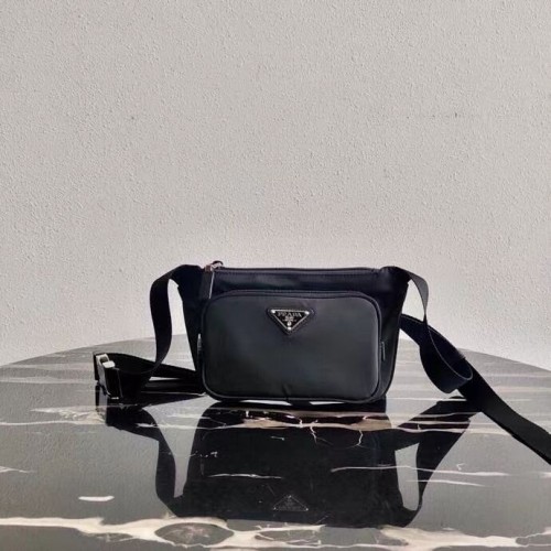 Prada Minibolso de piel cepillada 2VD128 negro