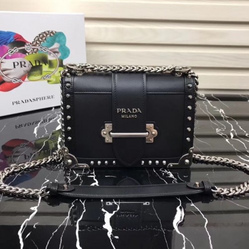 Prada Cahier bolso de piel con tachuelas 1BD045-1 negro