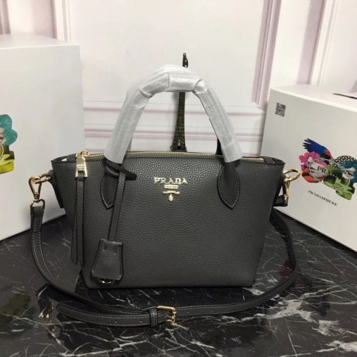 Prada Bolso de piel de becerro 1BA111 gris