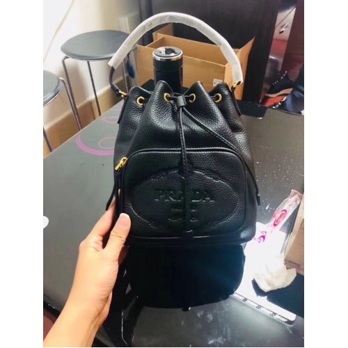Bolso Prada en piel de becerro N1864 negro