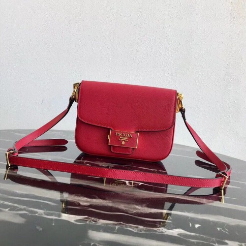 Bolso de piel Prada Embleme Saffiano 1BD217 rojo