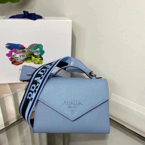 Bolso Prada Monochrome Saffiano y piel 1BD317 azul cielo