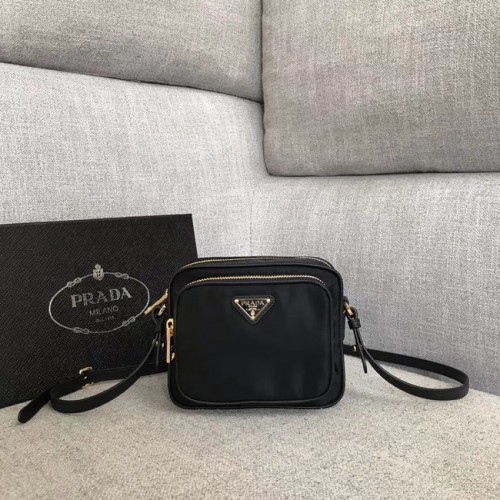 Bolso de hombro de nailon Prada 82022 negro