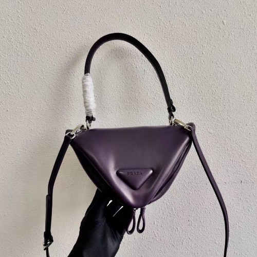 Prada Bolso de mano en napa acolchada 3BA315 violeta