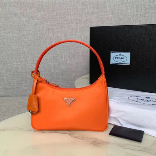 Minibolso de nylon Prada Re-Edition 2000 1NE515 naranja