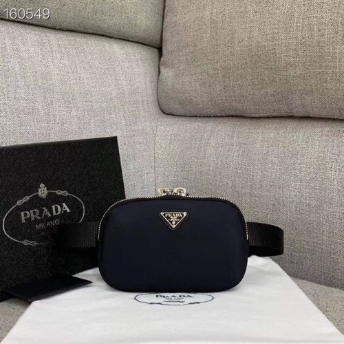 Prada Re-Edition bolsillo de nylon 82033 negro