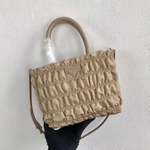 Bolso tote Prada Re-Edition nylon 1BG321 albaricoque