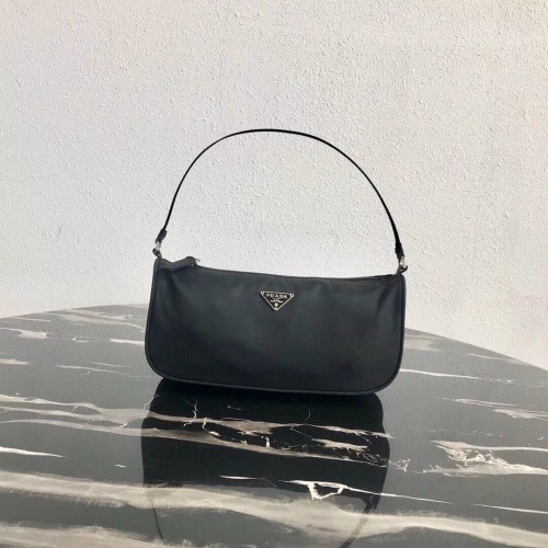 Prada Re-Edition Bolso tote de nylon 1N1419 negro