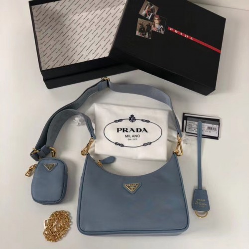Bolso de hombro Prada Re-Edition nylon 1BH204 azul claro