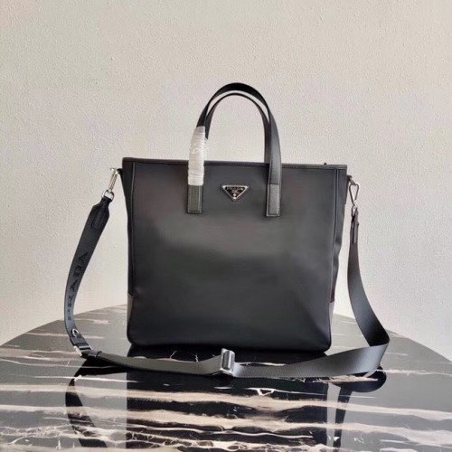 Prada Re-Edition bolso tote de nylon 1BD071 2VG064 negro