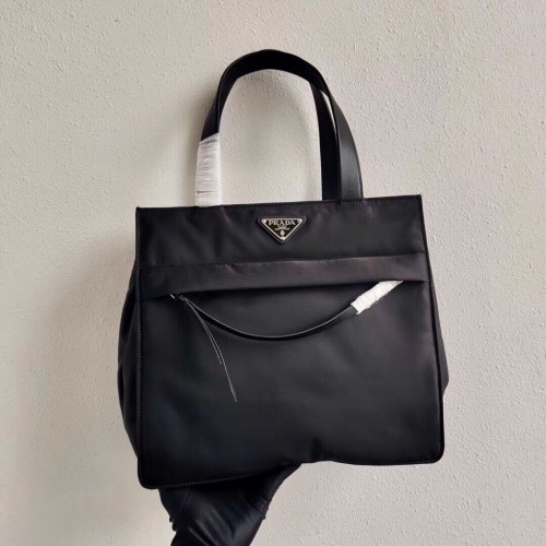 Prada Re-Edition bolso tote de nylon 1BC318 negro