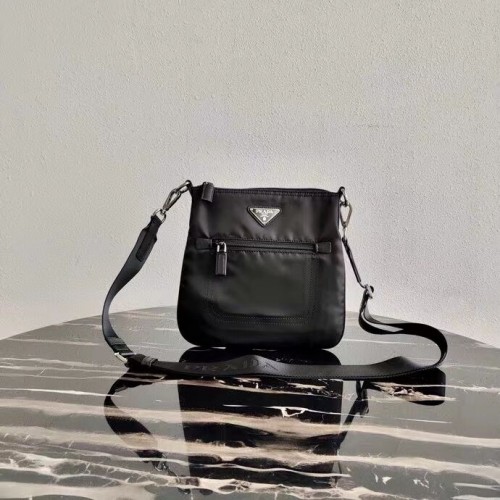 Bolso de hombro Prada Re-Nylon y piel Saffiano VA0716 negro