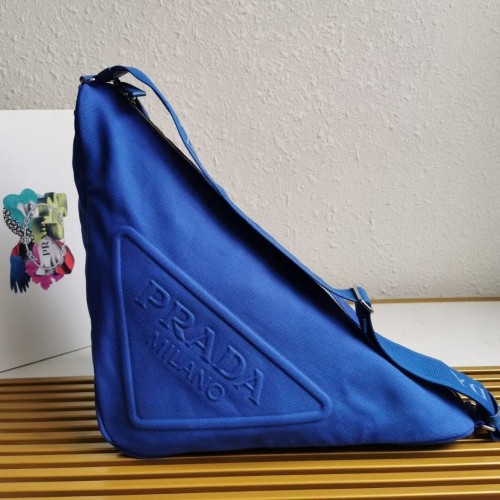 Prada Re-Nylon bolso de hombro grande 2EV077 azul