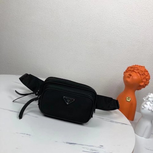 Prada Riñonera Saffiano 1BL010 Negro