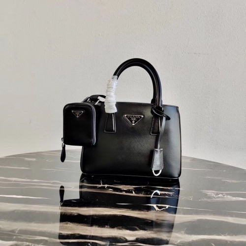 Minibolso Prada de piel Saffiano 1BA296 negro