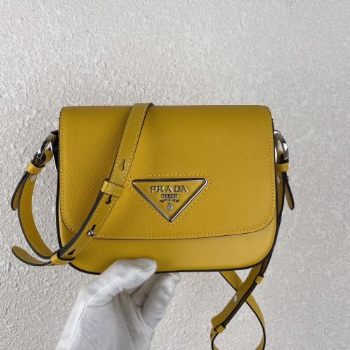 Minibolso de hombro Prada de piel Saffiano 2BD249 amarillo