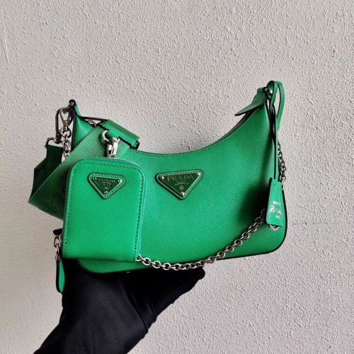 Minibolso Prada de piel Saffiano 2BH204 verde