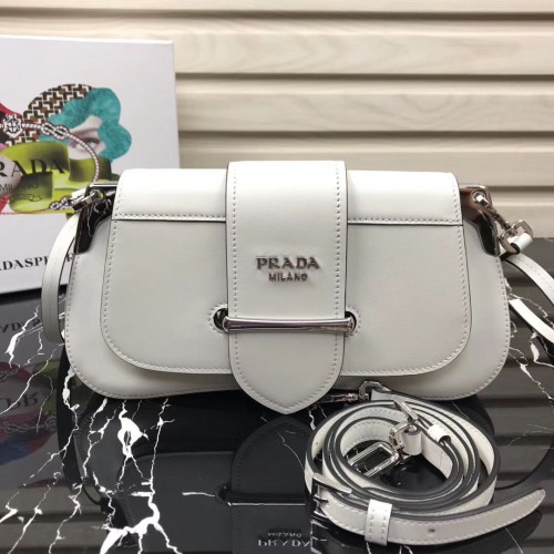 Bolso de hombro Prada Sidonie en piel 1BD168 Blanco