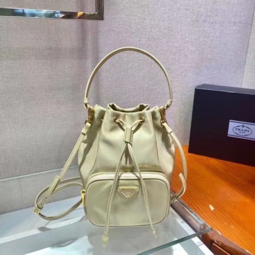 Prada Bolso de hombro pequeño de piel cepillada 1BA773 Galletas