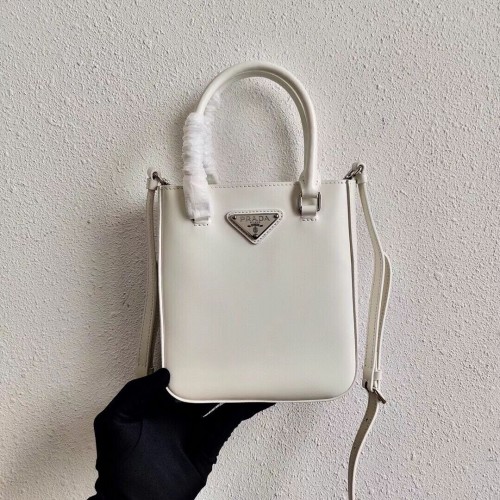 Prada Bolso tote pequeño de cuero cepillado 1AD331 blanco