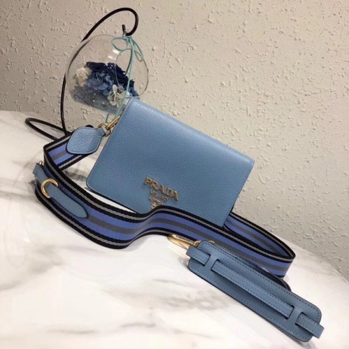 Prada bolso de hombro de piel de becerro 1BD102 azul