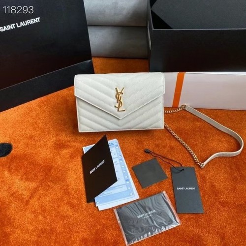 CARTERA SAINT LAURENT SOBRE CON CADENA DE PIEL GRABADA GRAIN DE POUDRE 393953 blanco