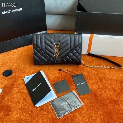 CARTERA CON CADENA SAINT LAURENT MONOGRAM EN MIX MATELASSE PIEL GRABADA GRAIN DE POUDRE 526286 BLACK&GOLD