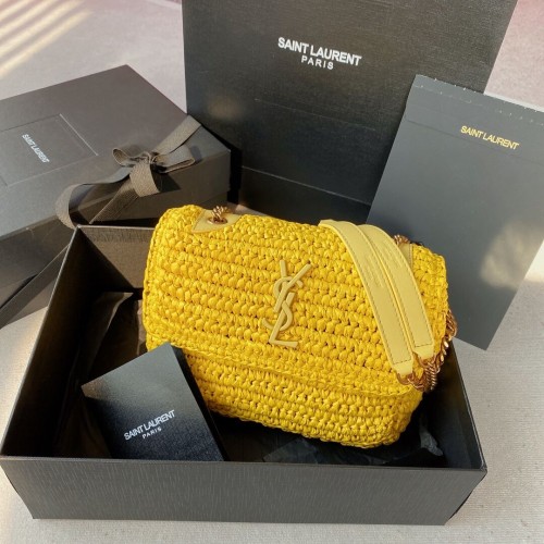 SAINT LAURENT NIKI BOLSO PEQUEÑO CON CADENA DE RAFIA 498892 AMARILLO