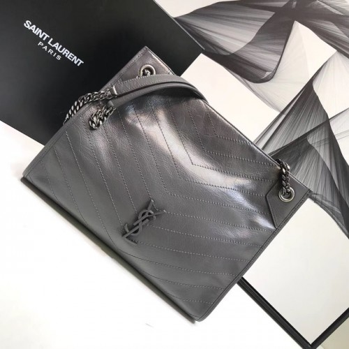 SAINT LAURENT NIKI BOLSO SHOPPING MEDIANO DE PIEL VINTAGE ARRUGADA 5814 gris