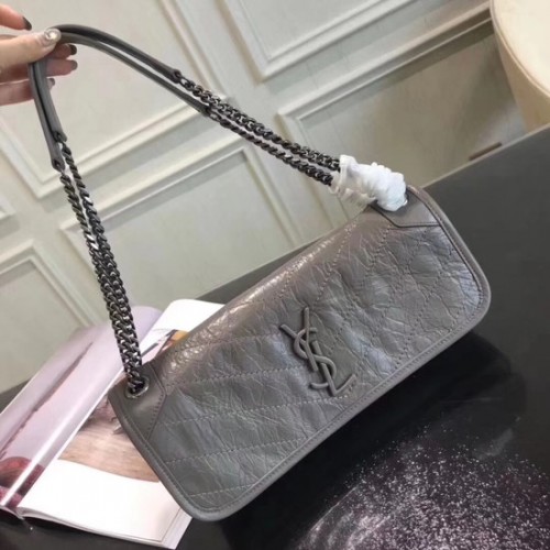 SAINT LAURENT Bolso de hombro Niki Monogram pequeño de piel 504866 gris