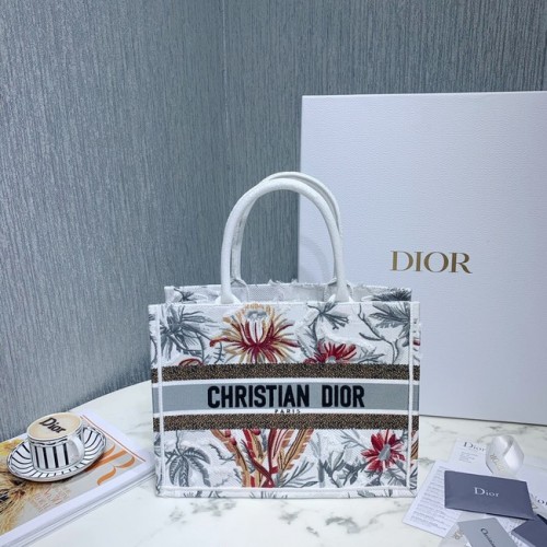 PEQUEÑO BOOK TOTE DIOR Bordado M1296-7