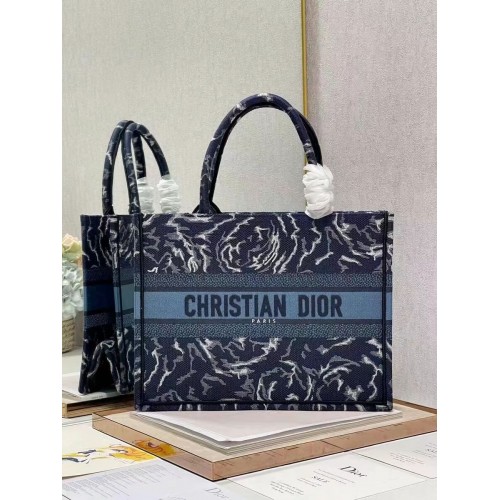 PEQUEÑO BOOK TOTE DIOR Bordado C1287-31 azul